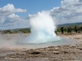 2 geysir steigt langsam